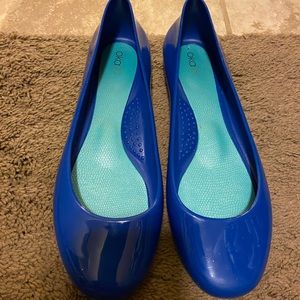 Size 10 OKA b. Taylor Shiny Ballet Flat